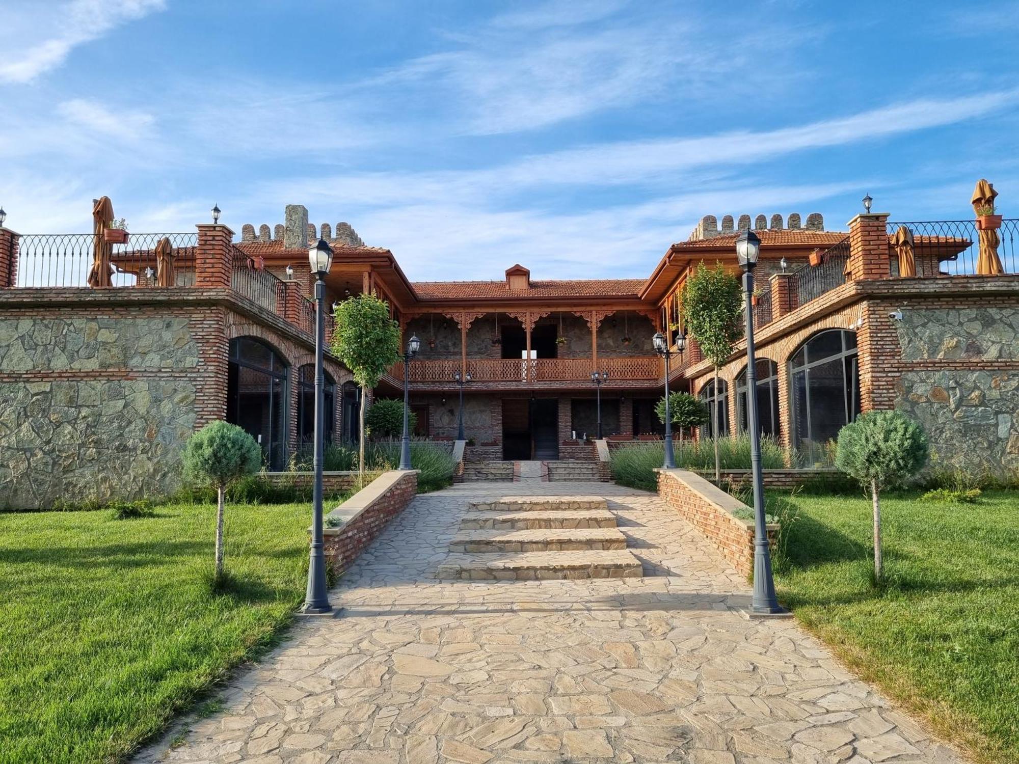 Chateau Davitiani Shilda Exteriör bild